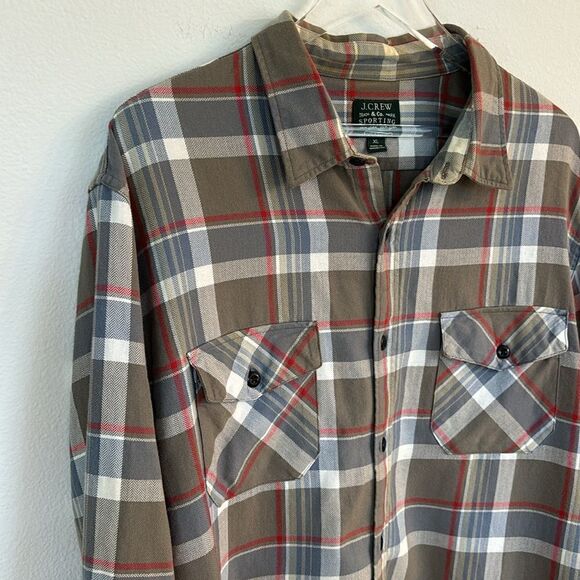 J. Crew Trade & Co Sporting Goods Gray Plaid Button Up Shirt Size XL - Picture 4 of 9